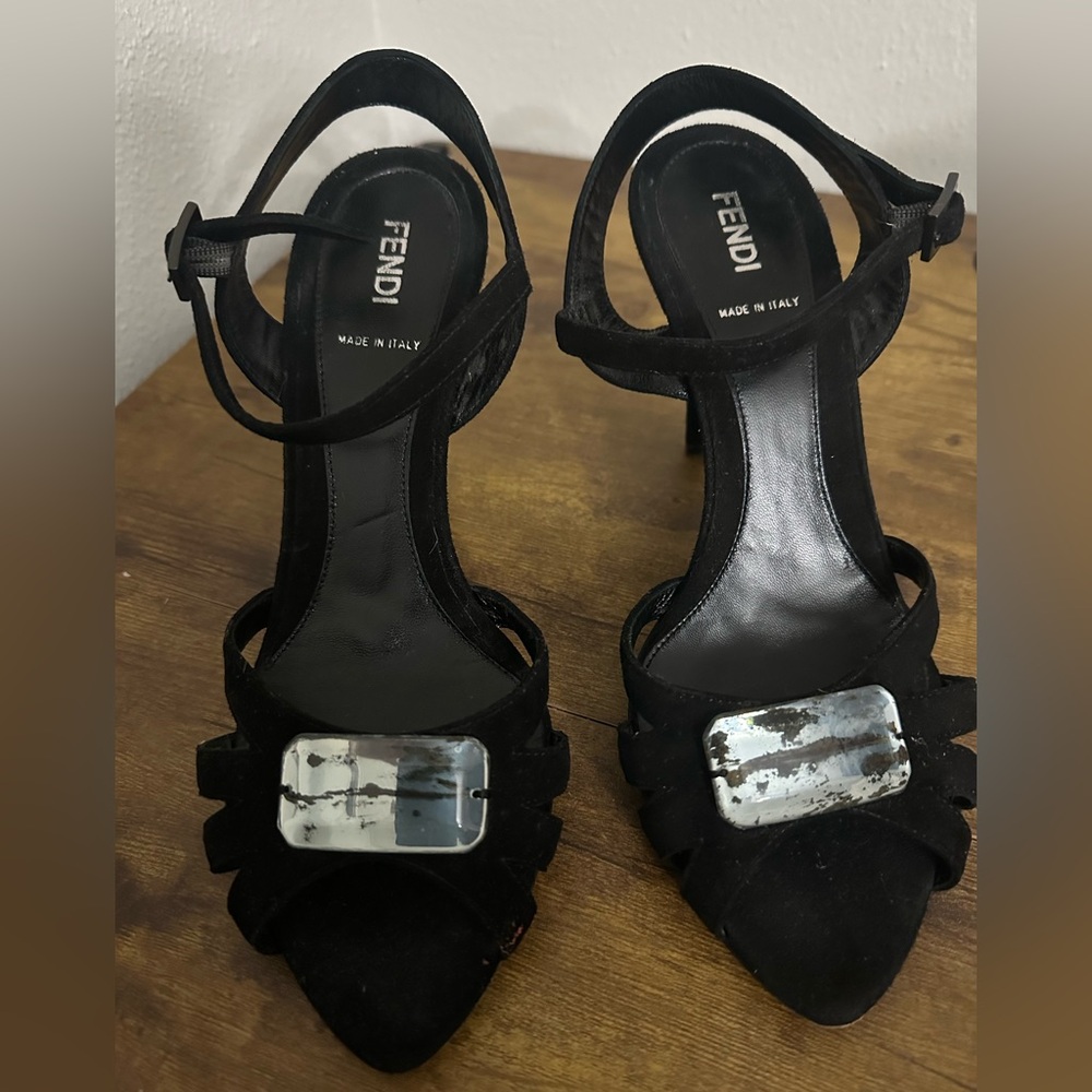 Fendi Black Leather Women's Sandals with Logo Detail